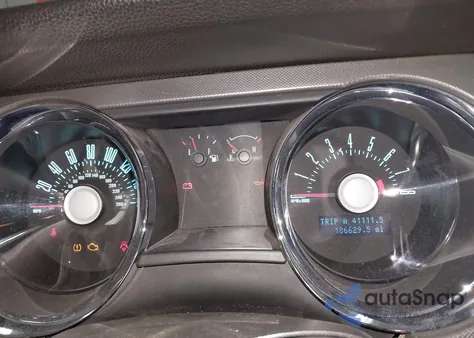 2011 Ford Mustang V6 из США, поврежденный, VIN 1ZVBP8AM7B5148296